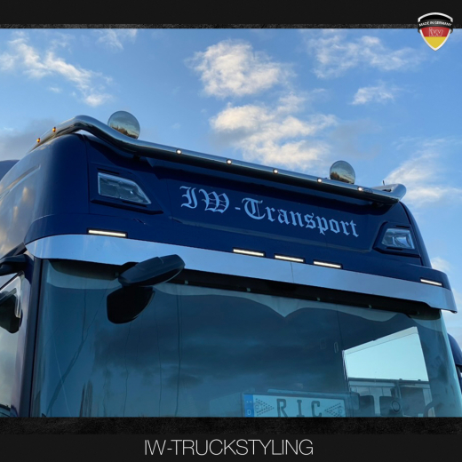 Edelstahlapplikation für Sonnenblende oben mit LED-Ausschnitt für Scania S/R