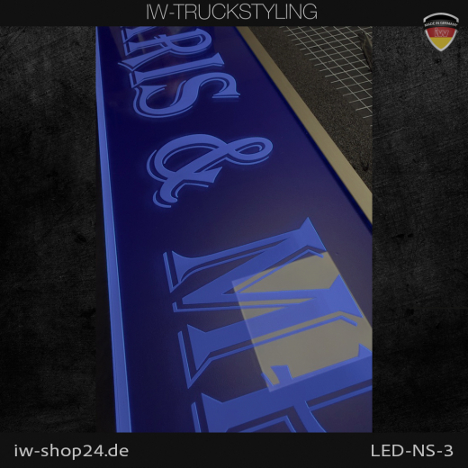 LED-Namensschild-2-710