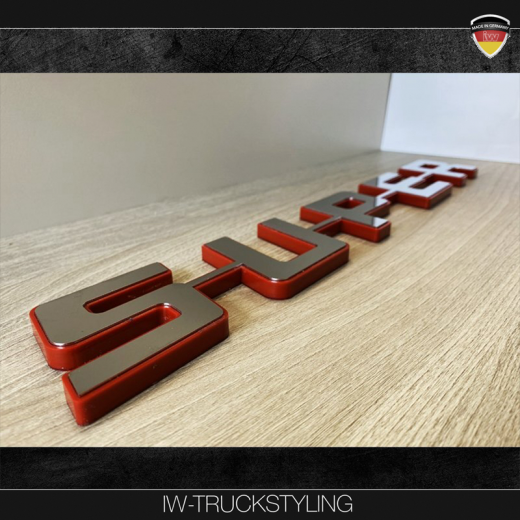 Schriftzug "Super" in 3D Optik